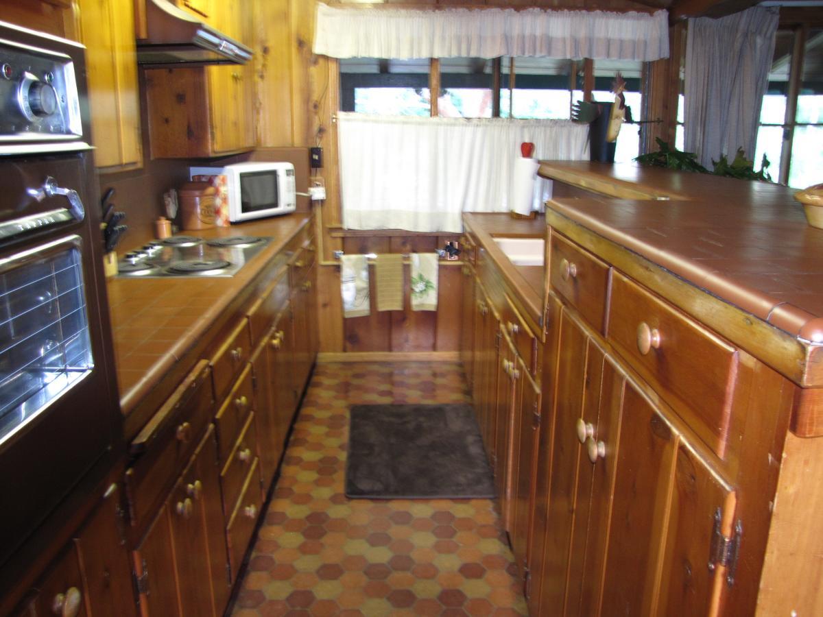 Kern Riverfront Lodge Кернвилл Экстерьер фото